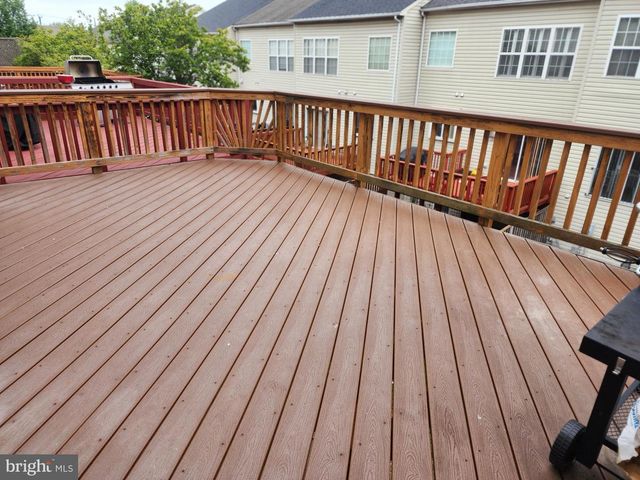 13603 FLYING SQUIRREL DR, Herndon, VA 20171