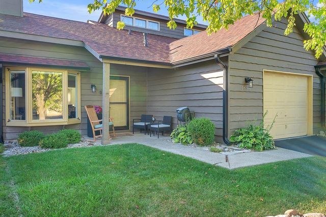 1896 Azalea Court, Crown Point, IN 46307