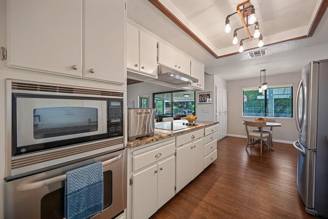 201 Silver Spur Ct, Folsom, CA 95630