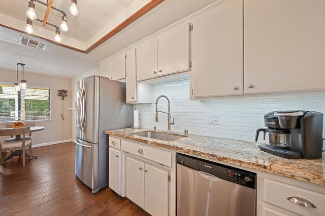 201 Silver Spur Ct, Folsom, CA 95630