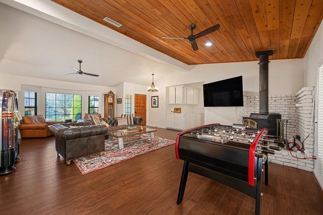201 Silver Spur Ct, Folsom, CA 95630
