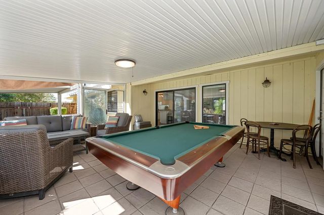 201 Silver Spur Ct, Folsom, CA 95630