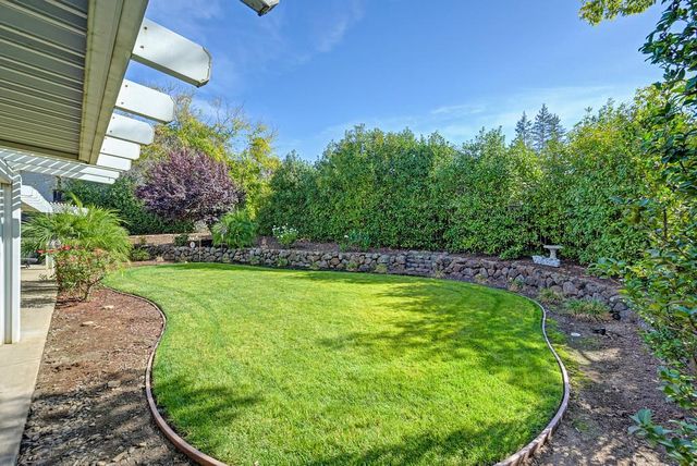 201 Silver Spur Ct, Folsom, CA 95630