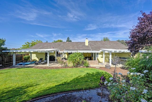 201 Silver Spur Ct, Folsom, CA 95630
