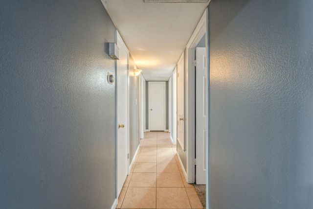 3236 S Kenwood Lane, Tempe, AZ 85282