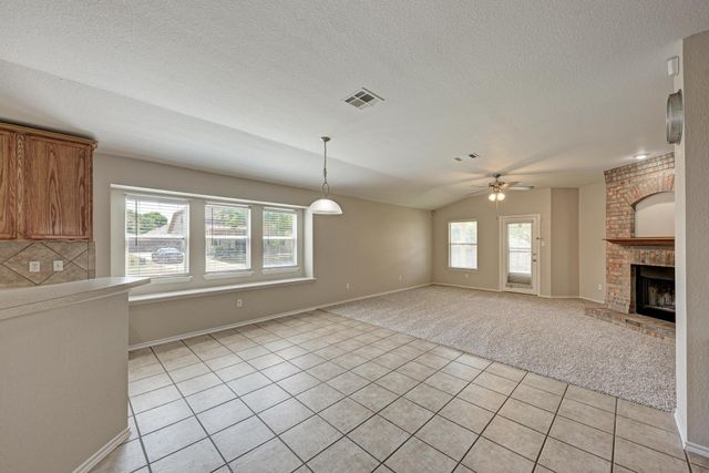 601 Timothy John DR, Pflugerville, TX 78660