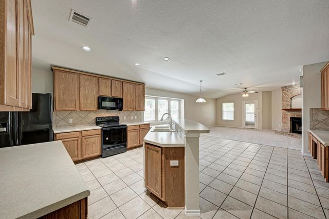601 Timothy John DR, Pflugerville, TX 78660