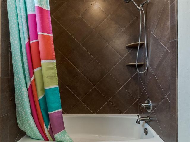 1421 NW 176th Street, Edmond, OK 73012