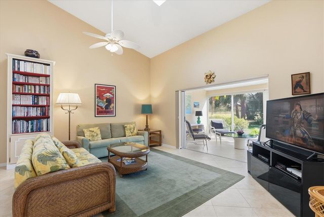 4444 CALLE SERENA, Sarasota, FL 34238