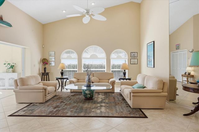 4444 CALLE SERENA, Sarasota, FL 34238