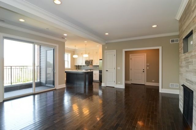 1607 W Waveland Avenue 3W, Chicago, IL 60613