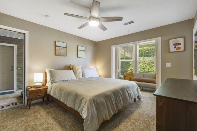 801 Rocky Shores Terrace 8-1, Kimberling City, MO 65686