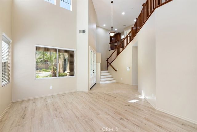 31952 Cedarhill Lane, Lake Elsinore, CA 92532