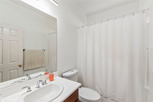 31952 Cedarhill Lane, Lake Elsinore, CA 92532