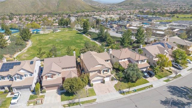 31952 Cedarhill Lane, Lake Elsinore, CA 92532