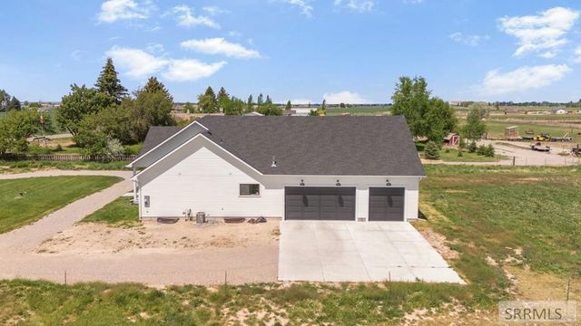 1423 N 950 E, Shelley, ID 83274