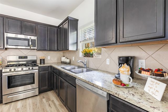 1650 Chart Drive, Crosby, TX 77532