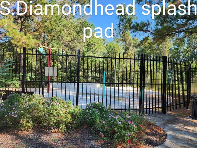 1650 Chart Drive, Crosby, TX 77532