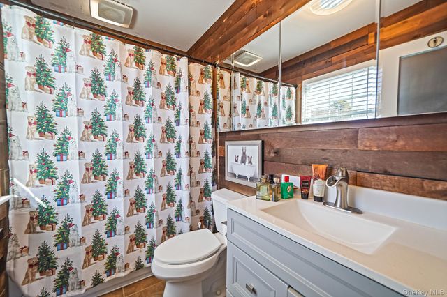 176 Bedford Avenue, Mastic, NY 11950