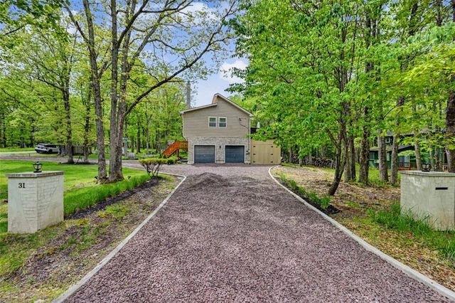31 Emerson Way, Penn Forest Twp, PA 18210