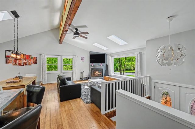 31 Emerson Way, Penn Forest Twp, PA 18210