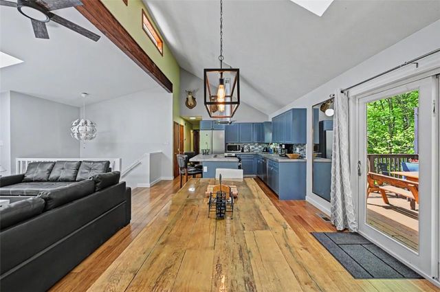 31 Emerson Way, Penn Forest Twp, PA 18210
