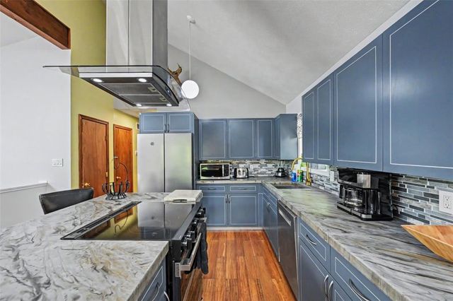 31 Emerson Way, Penn Forest Twp, PA 18210