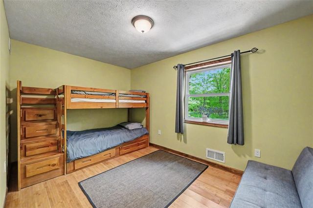 31 Emerson Way, Penn Forest Twp, PA 18210