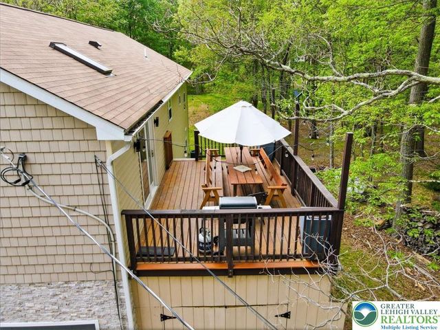31 Emerson Way, Penn Forest Twp, PA 18210