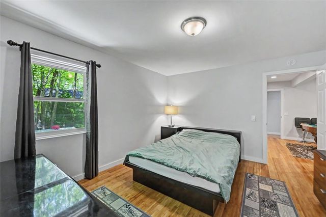 31 Emerson Way, Penn Forest Twp, PA 18210