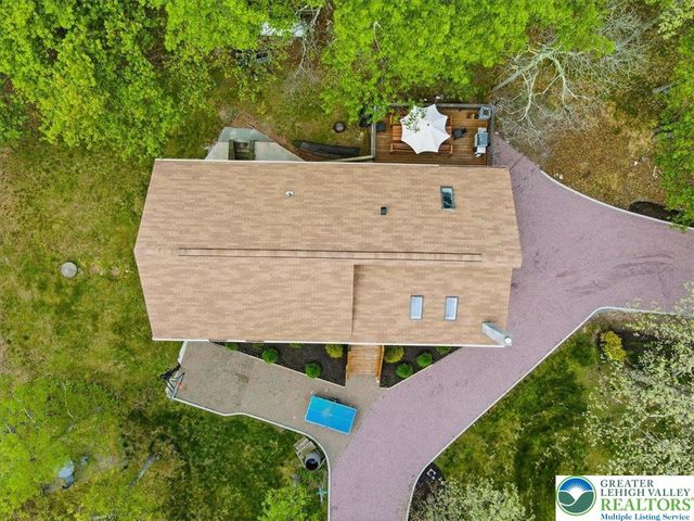 31 Emerson Way, Penn Forest Twp, PA 18210