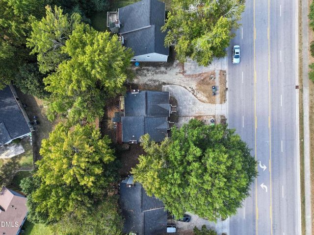 8125 Perry Creek Road, Raleigh, NC 27616