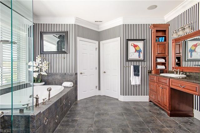 4007 River Park DR, Suffolk, VA 23435