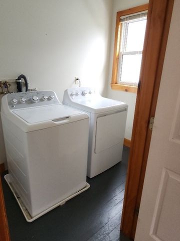 2 Cameron St 2, Worcester, MA 01604