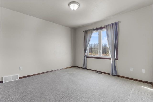 3800 FISCHER ROAD, Green Bay, WI 54311