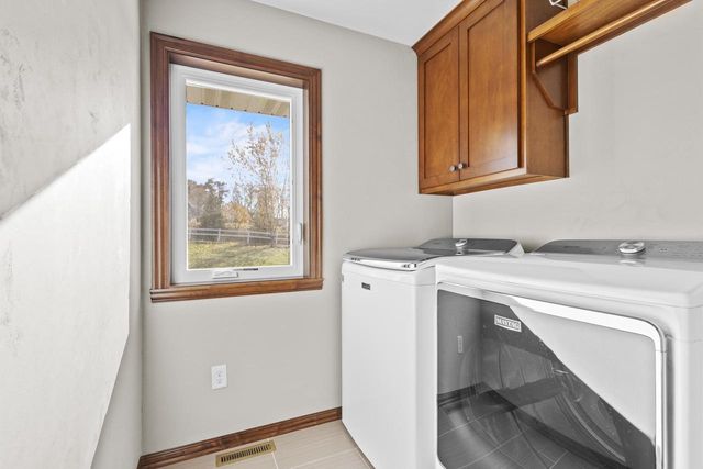 3800 FISCHER ROAD, Green Bay, WI 54311