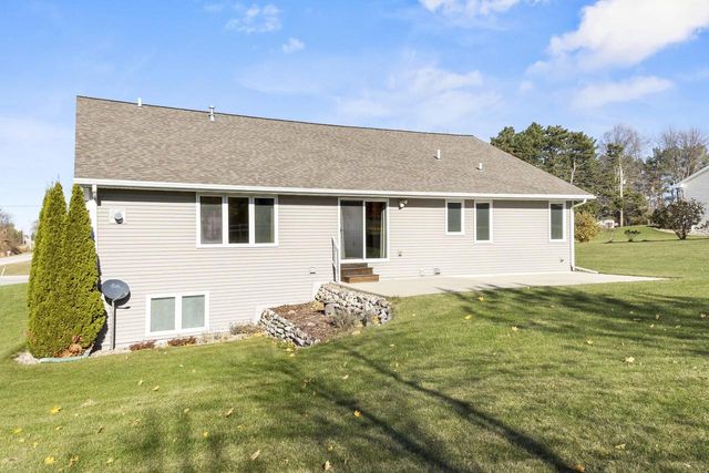 3800 FISCHER ROAD, Green Bay, WI 54311