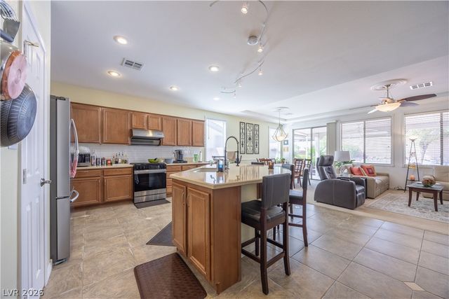 1828 Moonglow Peak Avenue, North Las Vegas, NV 89084