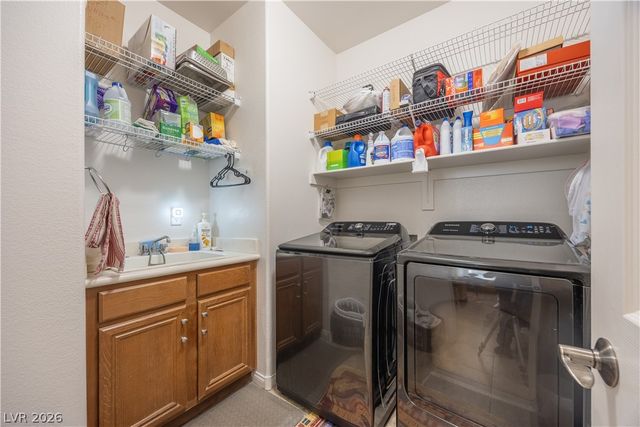 1828 Moonglow Peak Avenue, North Las Vegas, NV 89084