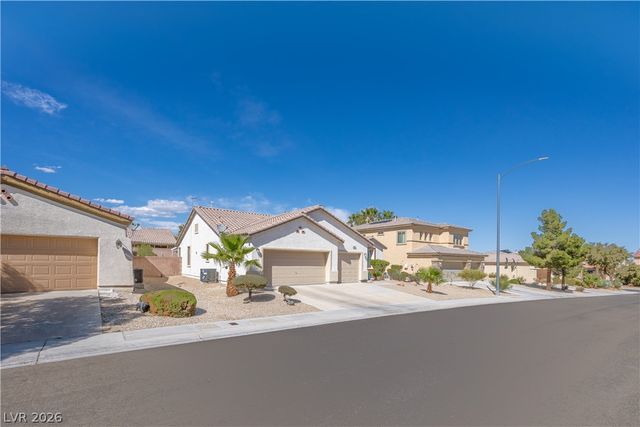 1828 Moonglow Peak Avenue, North Las Vegas, NV 89084