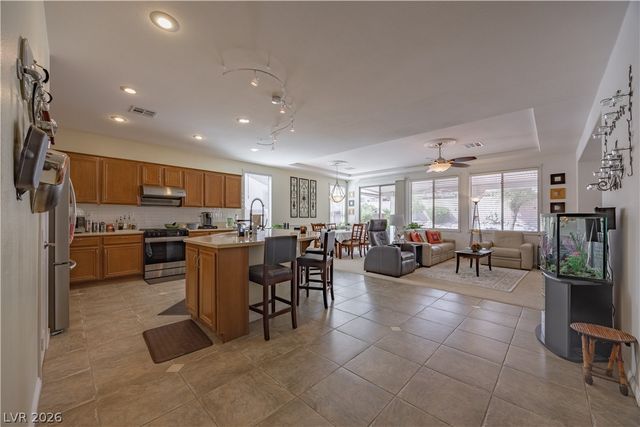 1828 Moonglow Peak Avenue, North Las Vegas, NV 89084