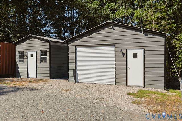 15946 Saint Peters Church Rd, Montpelier, VA 23192