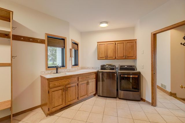 9175 107th Street N, Stillwater, MN 55082