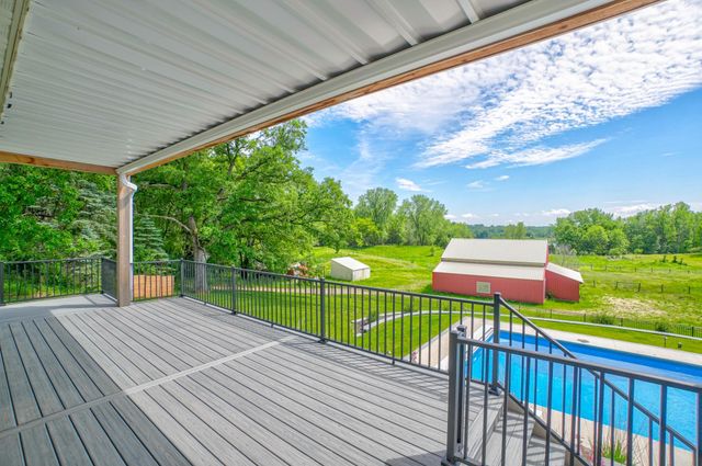 9175 107th Street N, Stillwater, MN 55082