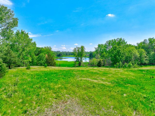 9175 107th Street N, Stillwater, MN 55082