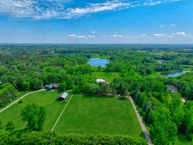 9175 107th Street N, Stillwater, MN 55082