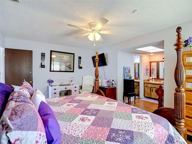 3008 RIPPLEWOOD DRIVE, Seffner, FL 33584