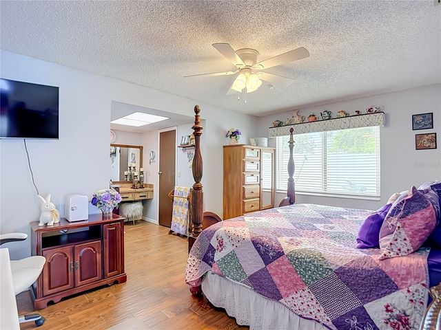 3008 RIPPLEWOOD DRIVE, Seffner, FL 33584