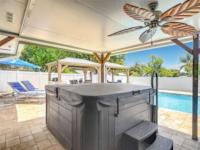 3008 RIPPLEWOOD DRIVE, Seffner, FL 33584