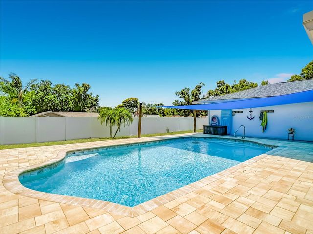 3008 RIPPLEWOOD DRIVE, Seffner, FL 33584